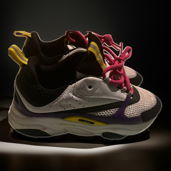 Can’t fit real b22 Dior - Picture 2 of 2